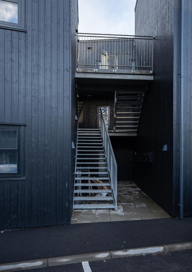 New 2 Bedroom Apt - Ocean And Mountain View Tórshavn Extérieur photo