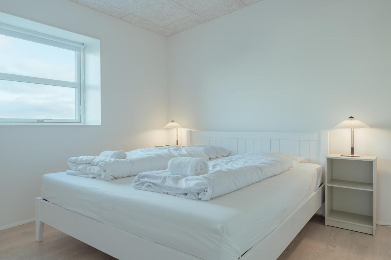 New 2 Bedroom Apt - Ocean And Mountain View Tórshavn Extérieur photo