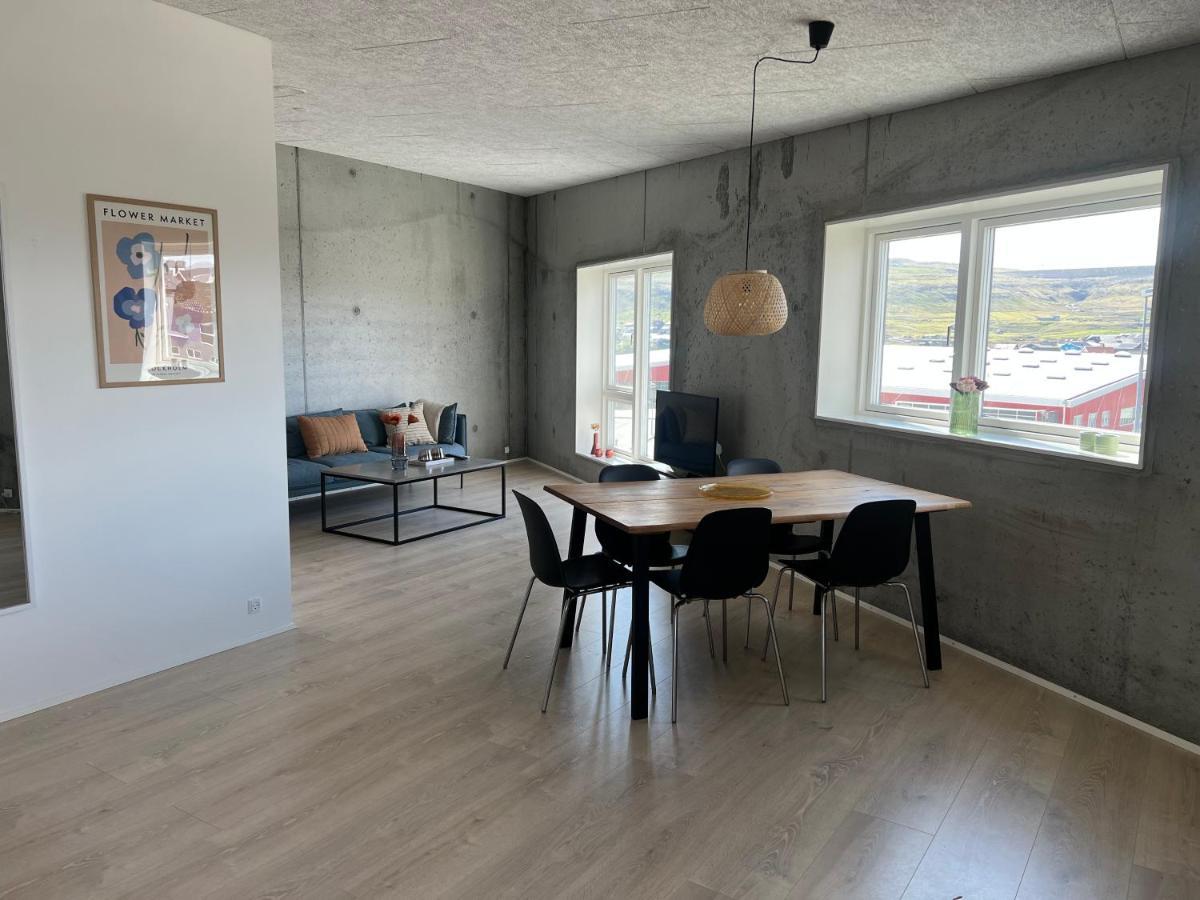 New 2 Bedroom Apt - Ocean And Mountain View Tórshavn Extérieur photo